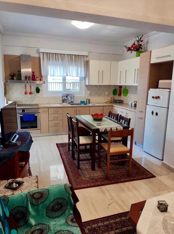 Marys House , Lovely 2-Bedroom Apartment Θεσσαλονίκη Εξωτερικό φωτογραφία
