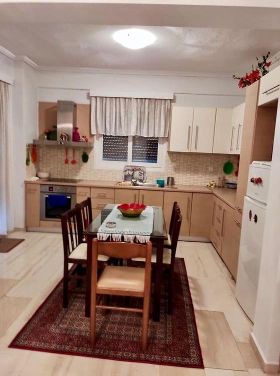 Marys House , Lovely 2-Bedroom Apartment Θεσσαλονίκη Εξωτερικό φωτογραφία